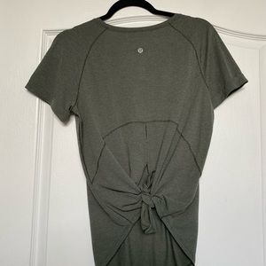 Lululemon athleisure top